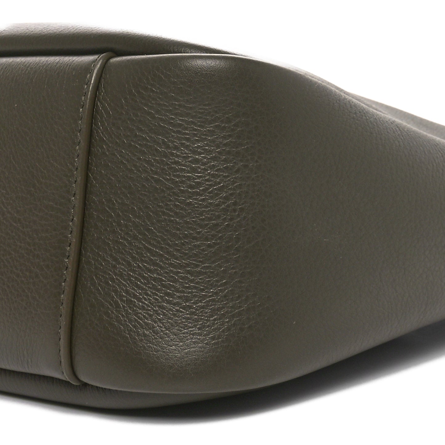 Smooth Calfskin Small Le 5 A 7 Soft Hobo Light Musk