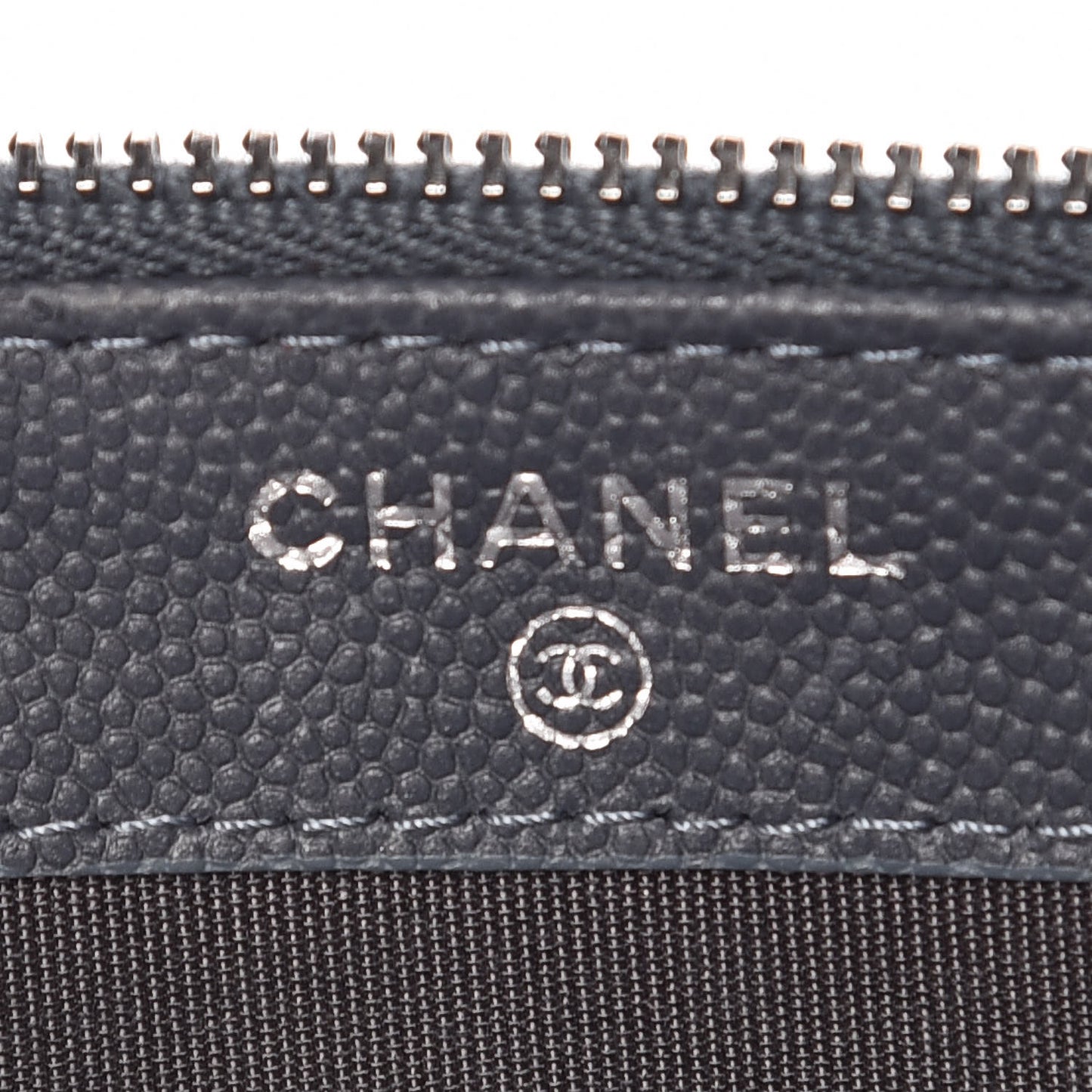 Caviar Quilted Small Clutch With Chain Grey
