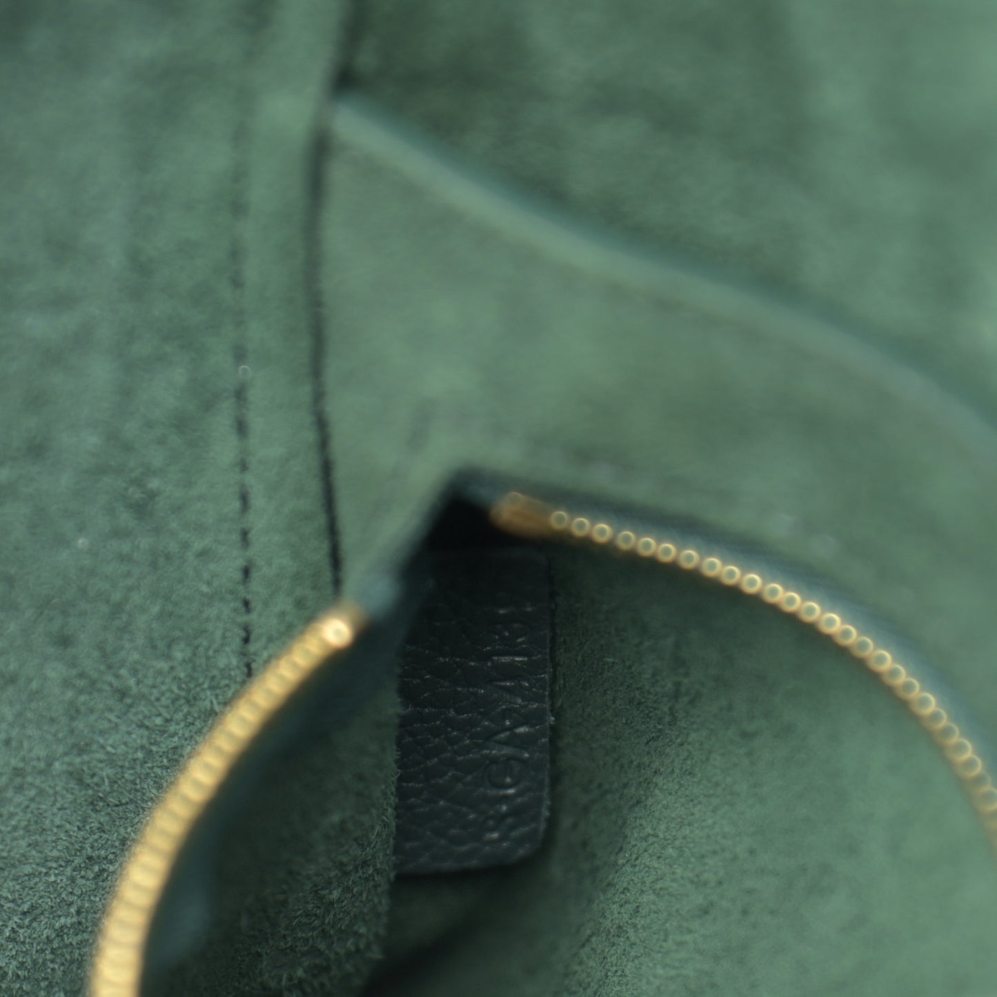 Soft Grained Calfskin Small Sangle Bucket Bag Amazone