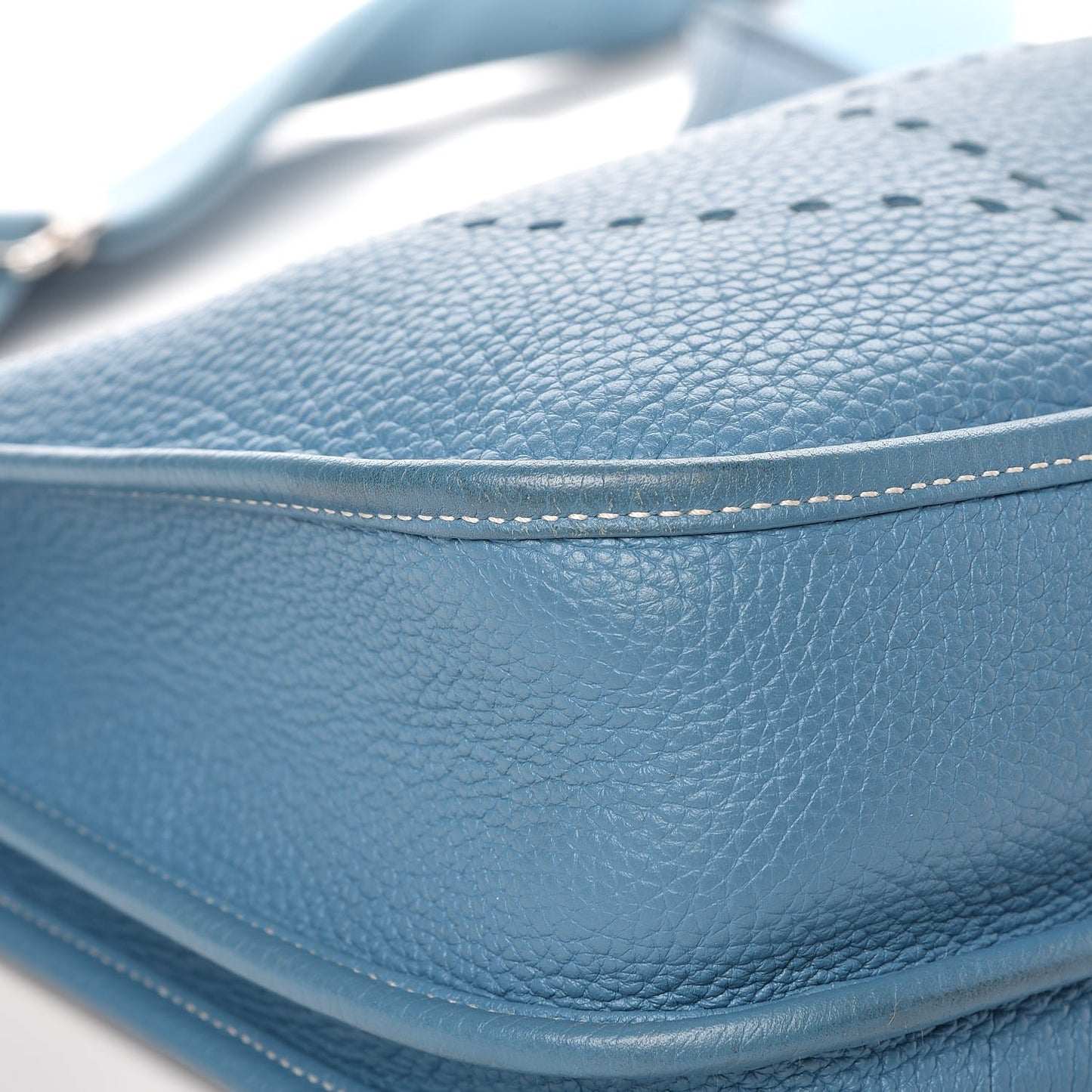 Taurillon Clemence Evelyne III PM Blue Jean