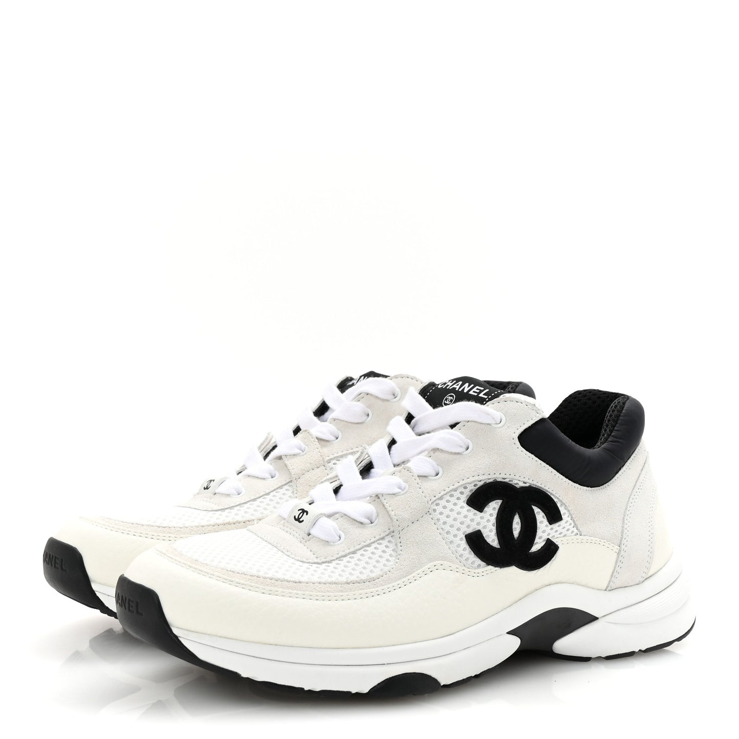 Mesh Suede Grained Calfskin Womens CC Sneakers 41 White Black