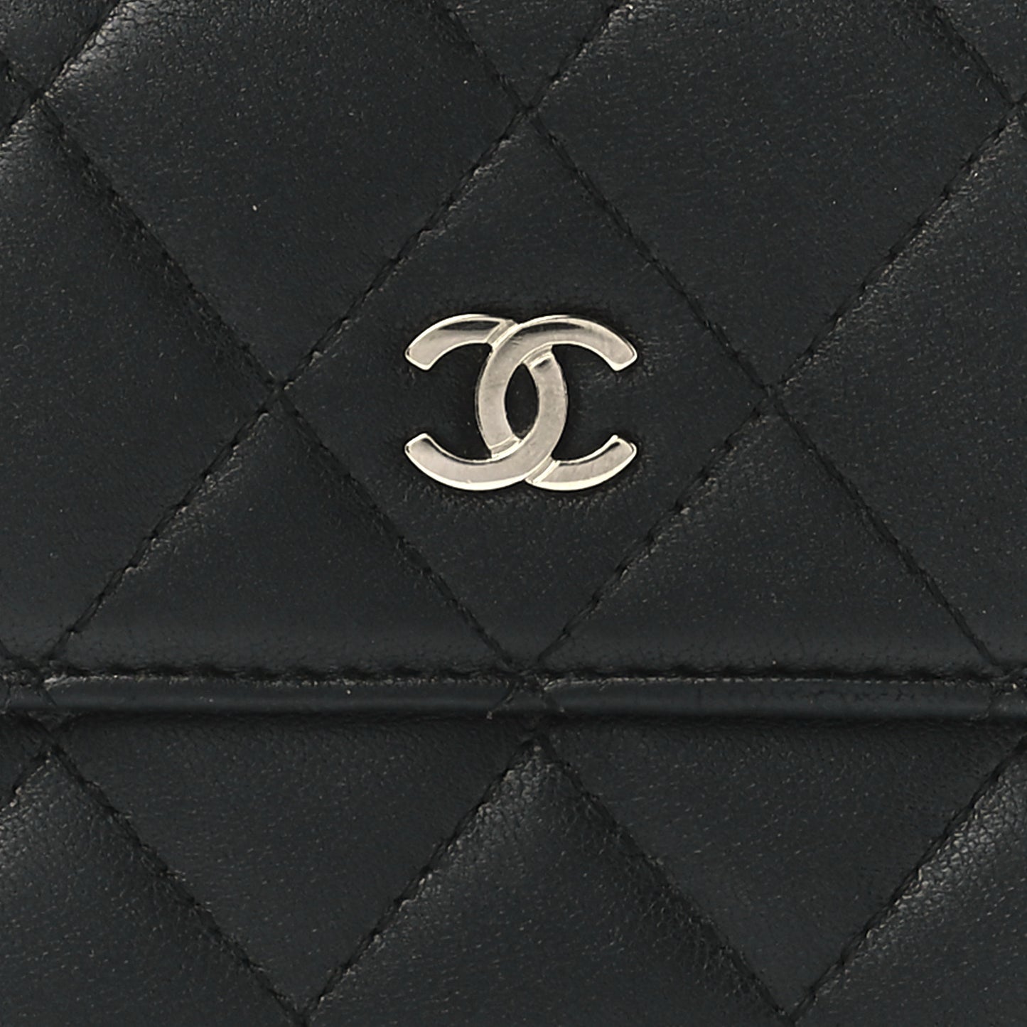 Lambskin Quilted Large Gusset Flap Wallet Black