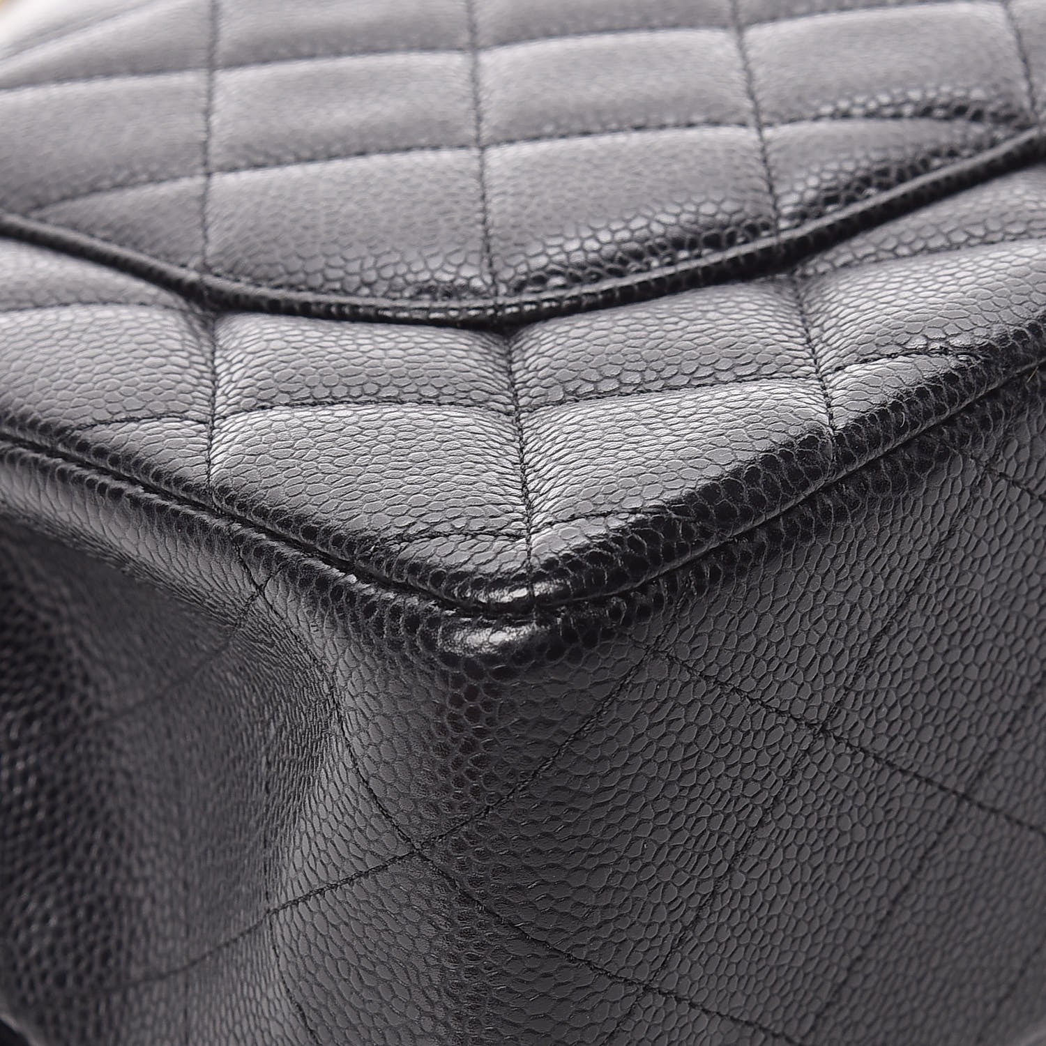 Chanel Caviar Quilted Jumbo Double Flap Black 16 of 19