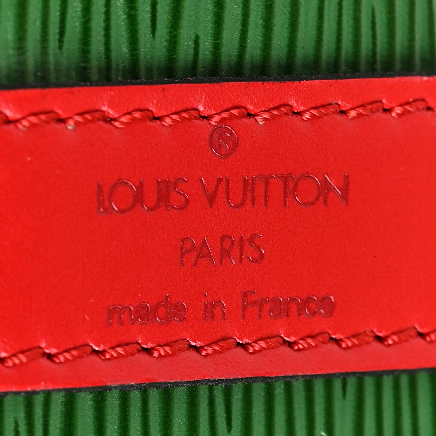 Louis Vuitton Epi Bi-Color Petit Noe Borneo Castillan Red 6 of 9