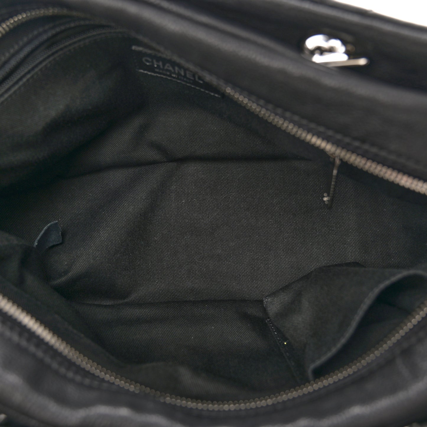 Calfskin Small Diamond Stitch Tote Black