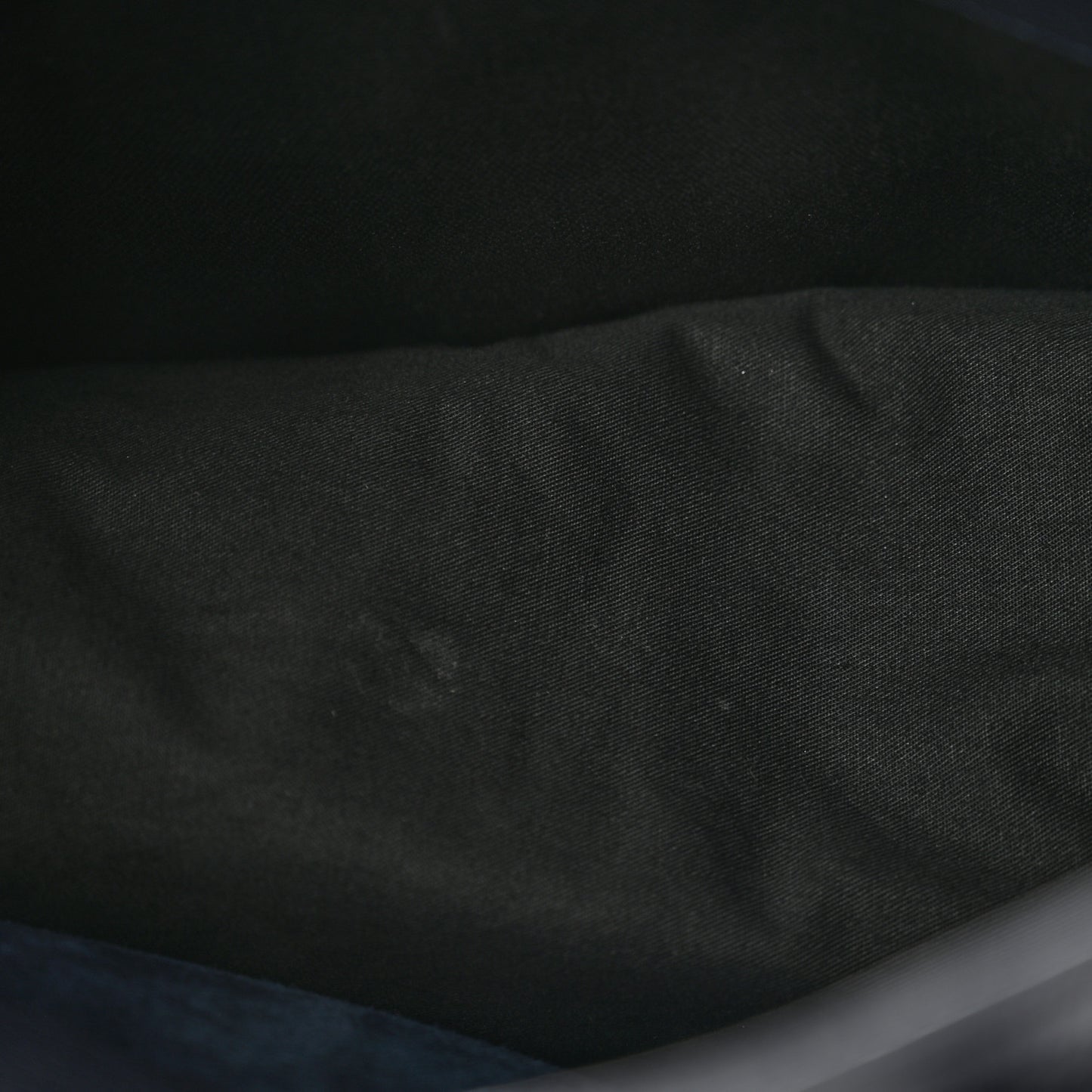 Grained Calfskin Medium Souple Sac De Jour Navy