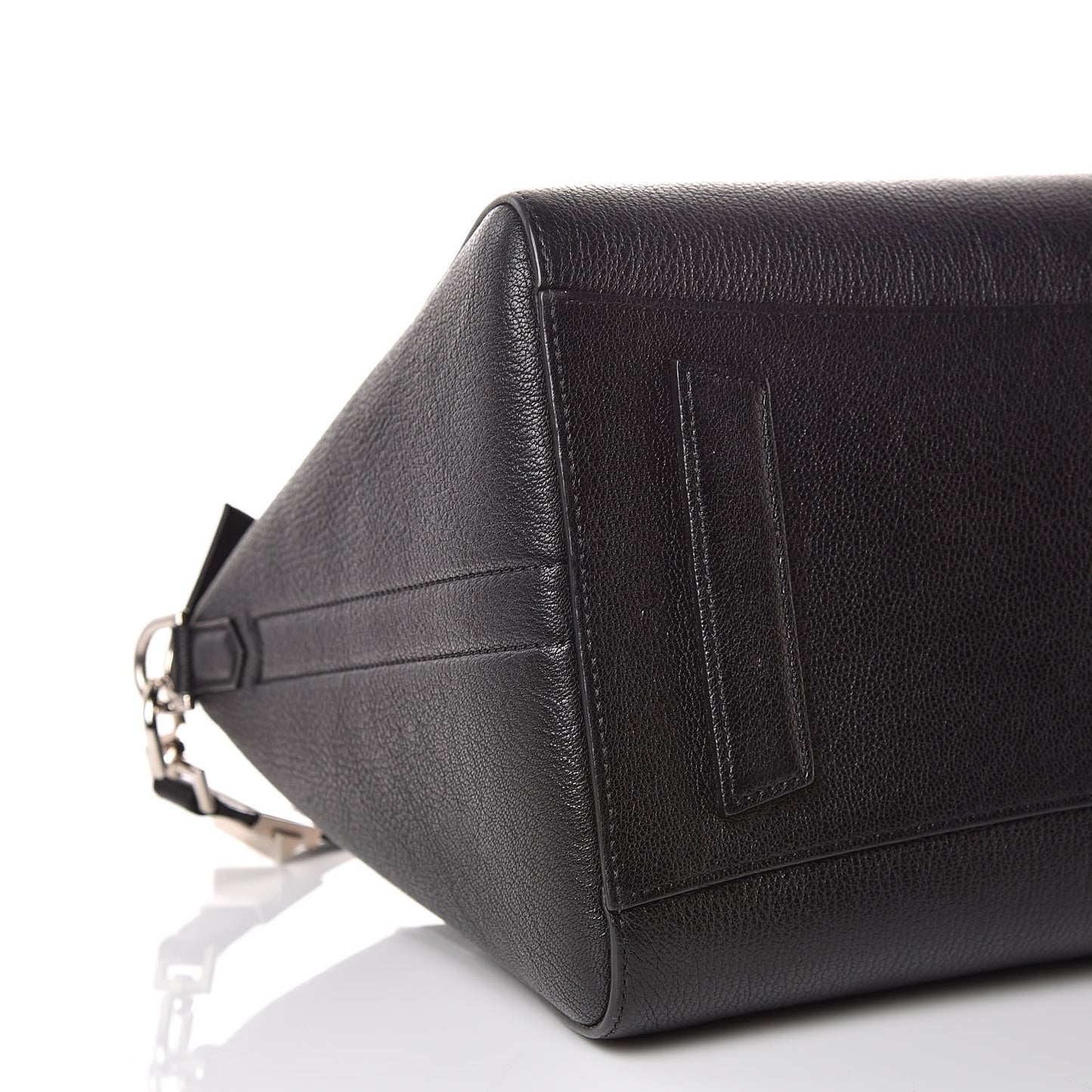 Sugar Goatskin Medium Antigona Black