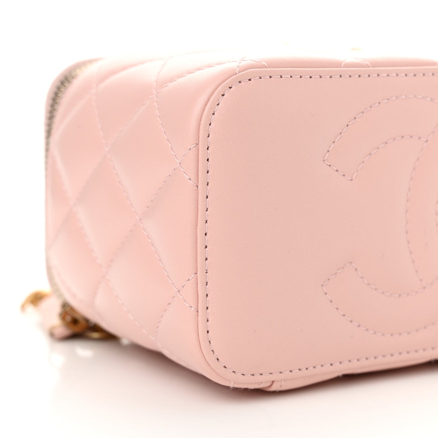 Lambskin Quilted Sweet Camellia Small Vanity Case With Chain Pink