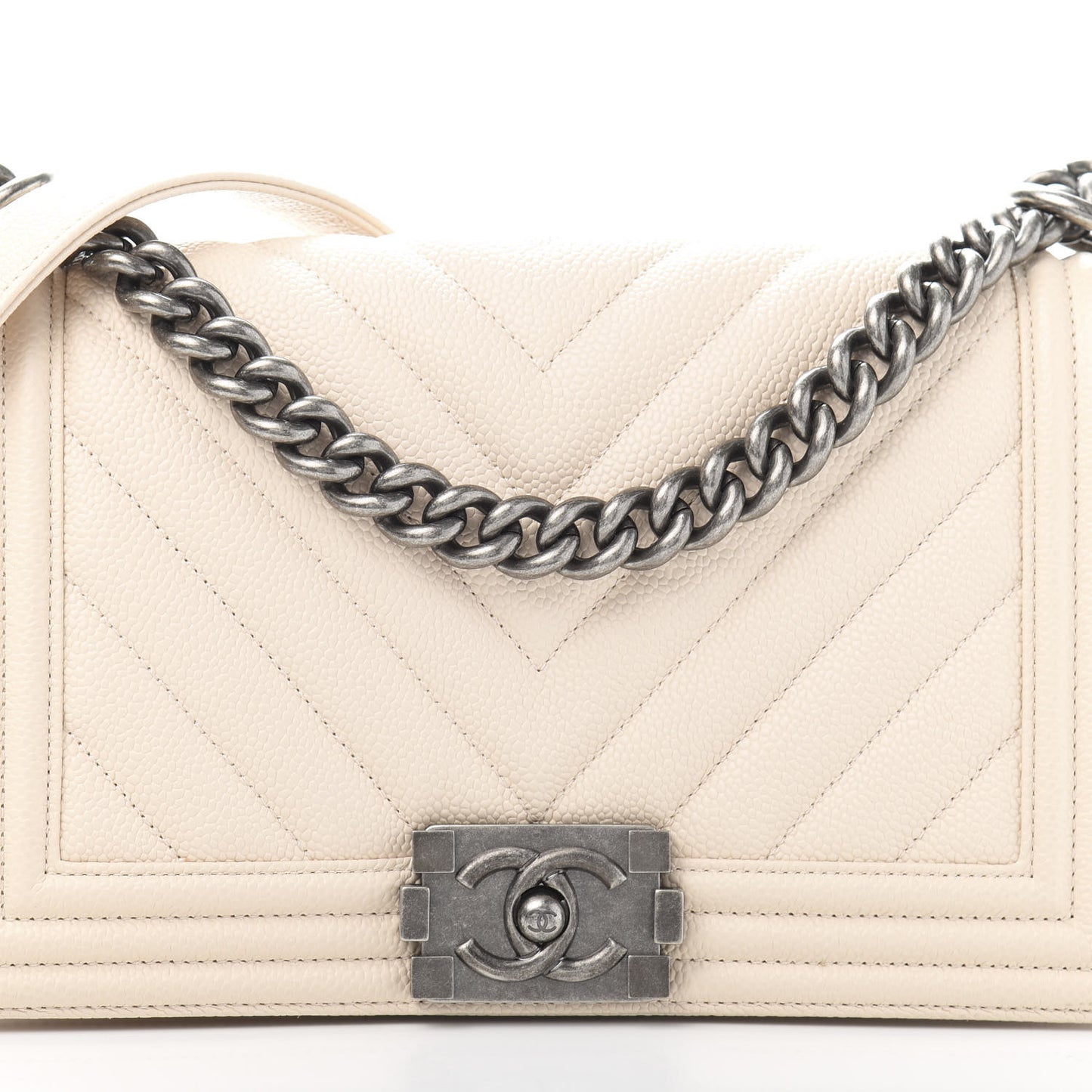 Caviar Chevron Quilted Medium Boy Flap Light Beige