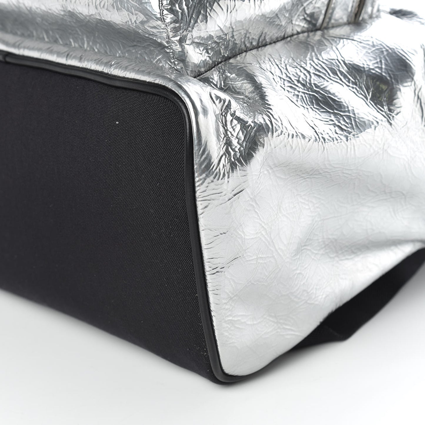 Textured Patent City Backpack Argent