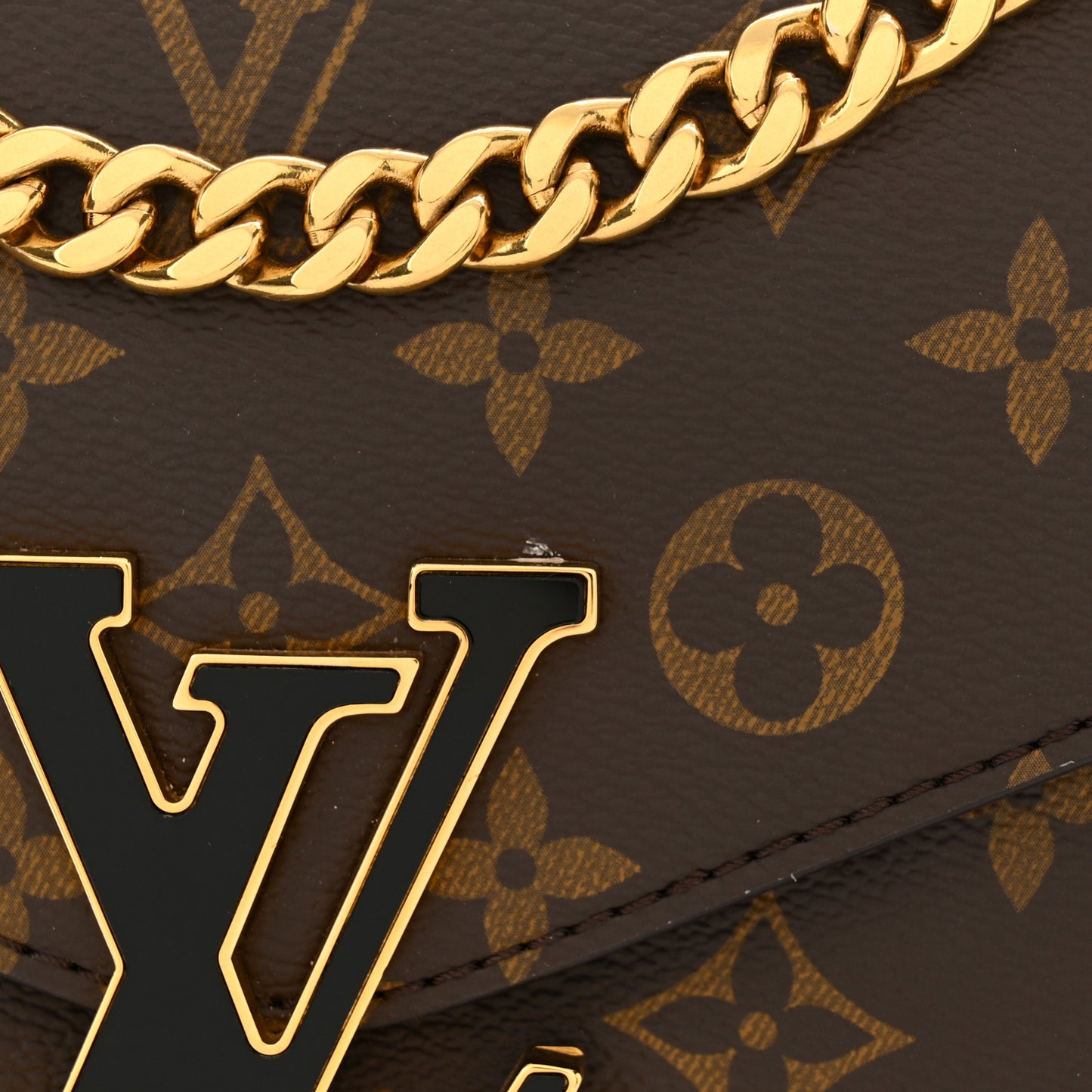 Monogram Passy