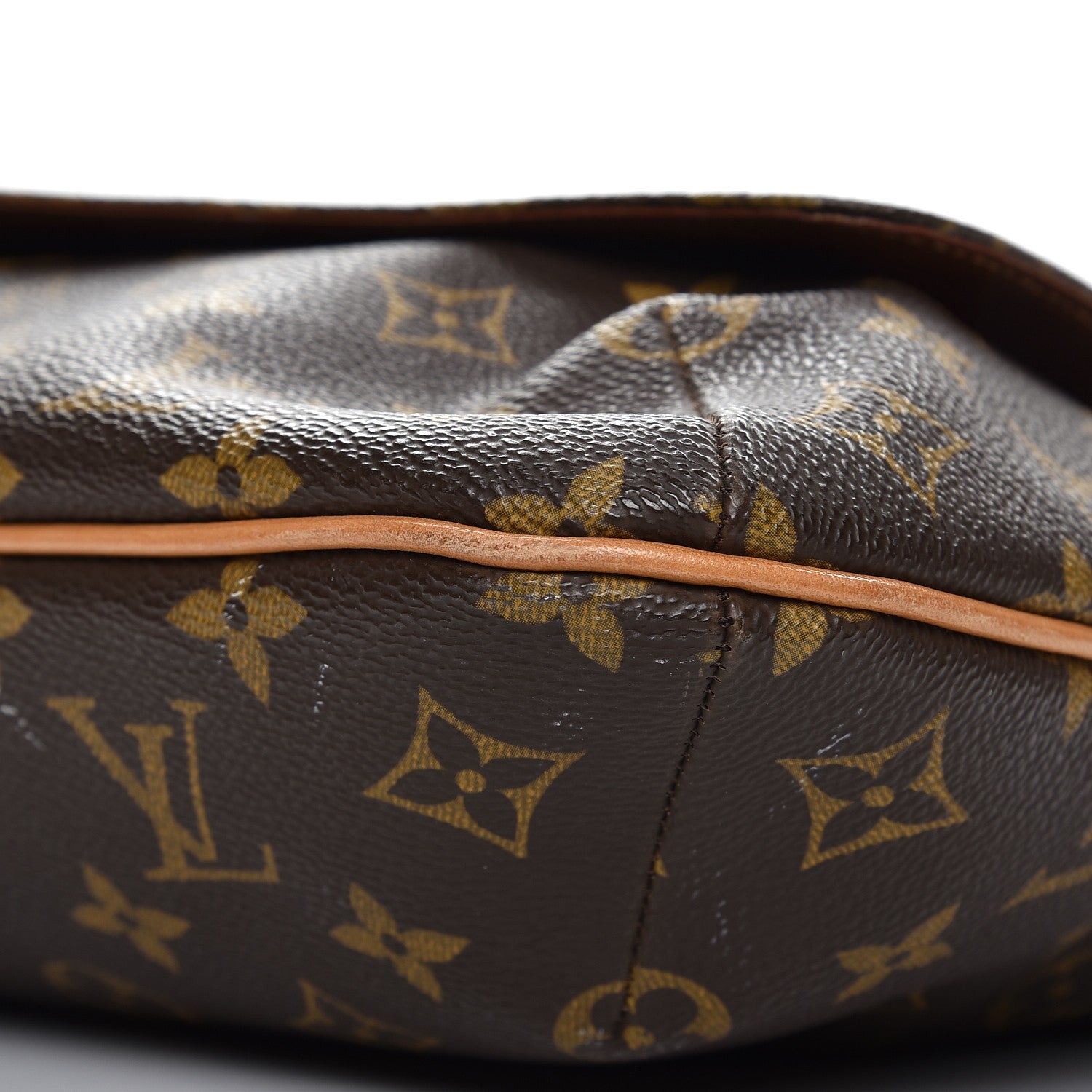 Louis Vuitton Monogram Musette GM 8 of 8