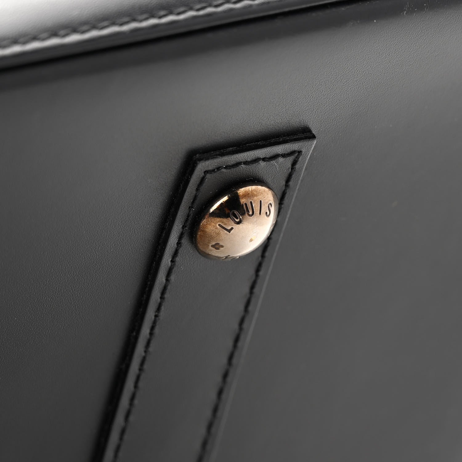 Louis Vuitton Epi Alma GM Black 13 of 17