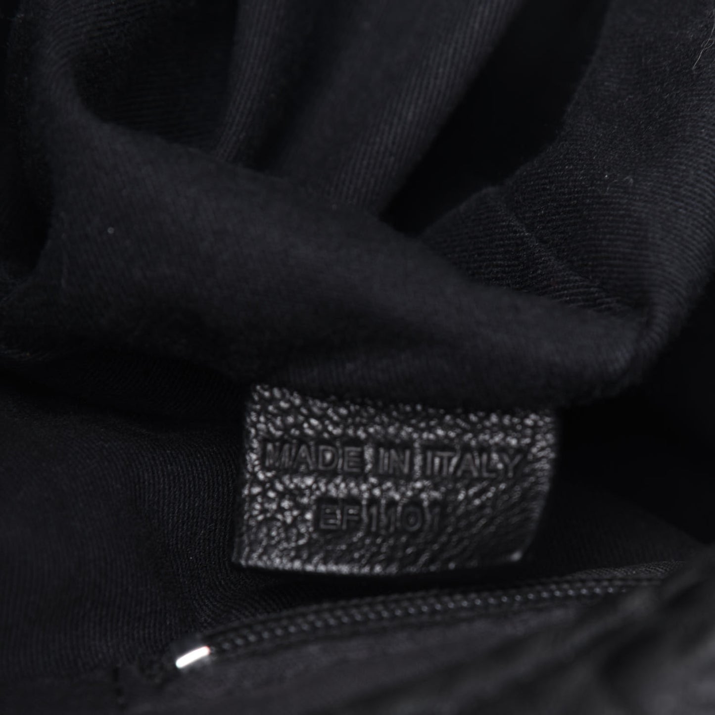 Pebbled Sheepskin Medium Pandora Black