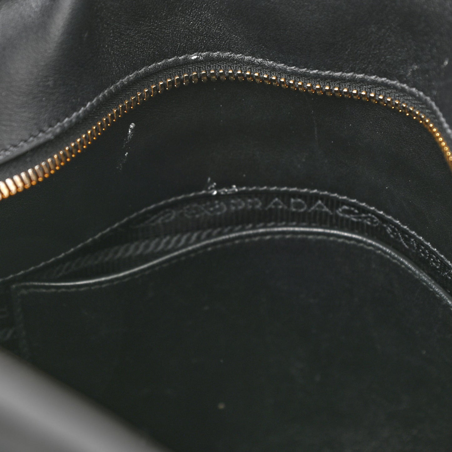 Saffiano City Calfskin Esplanade Tote Black