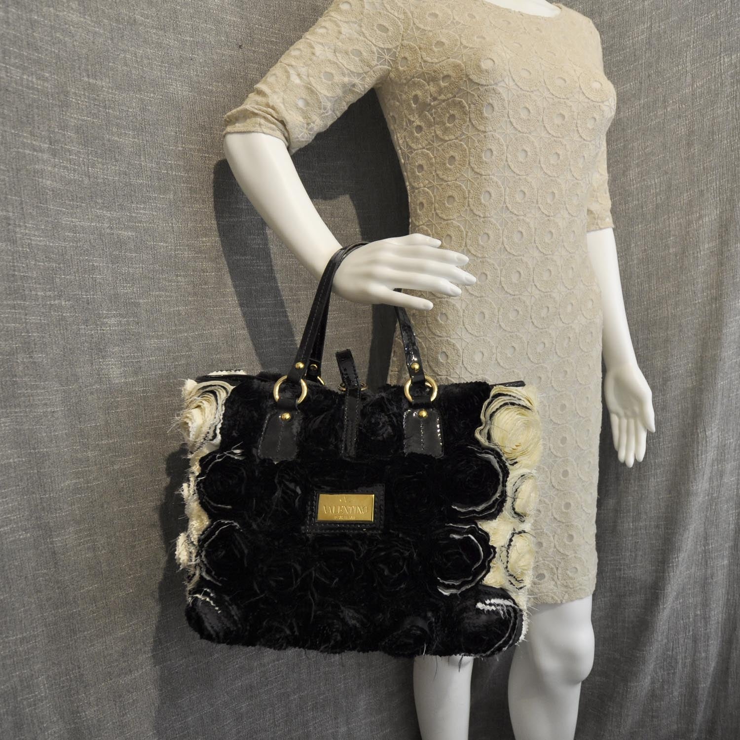Valentino Garavani Silk Rosier Tote Ivory Black 2 of 8