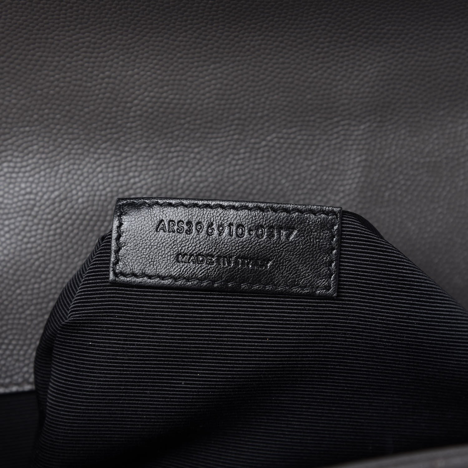 Saint Laurent Grain De Poudre Large Tri-Quilt Monogram Satchel Fog 9 of 10