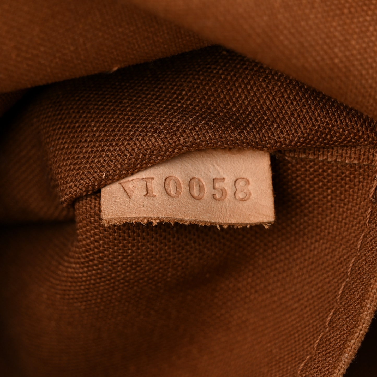 LOUIS VUITTON Monogram Tivoli PM