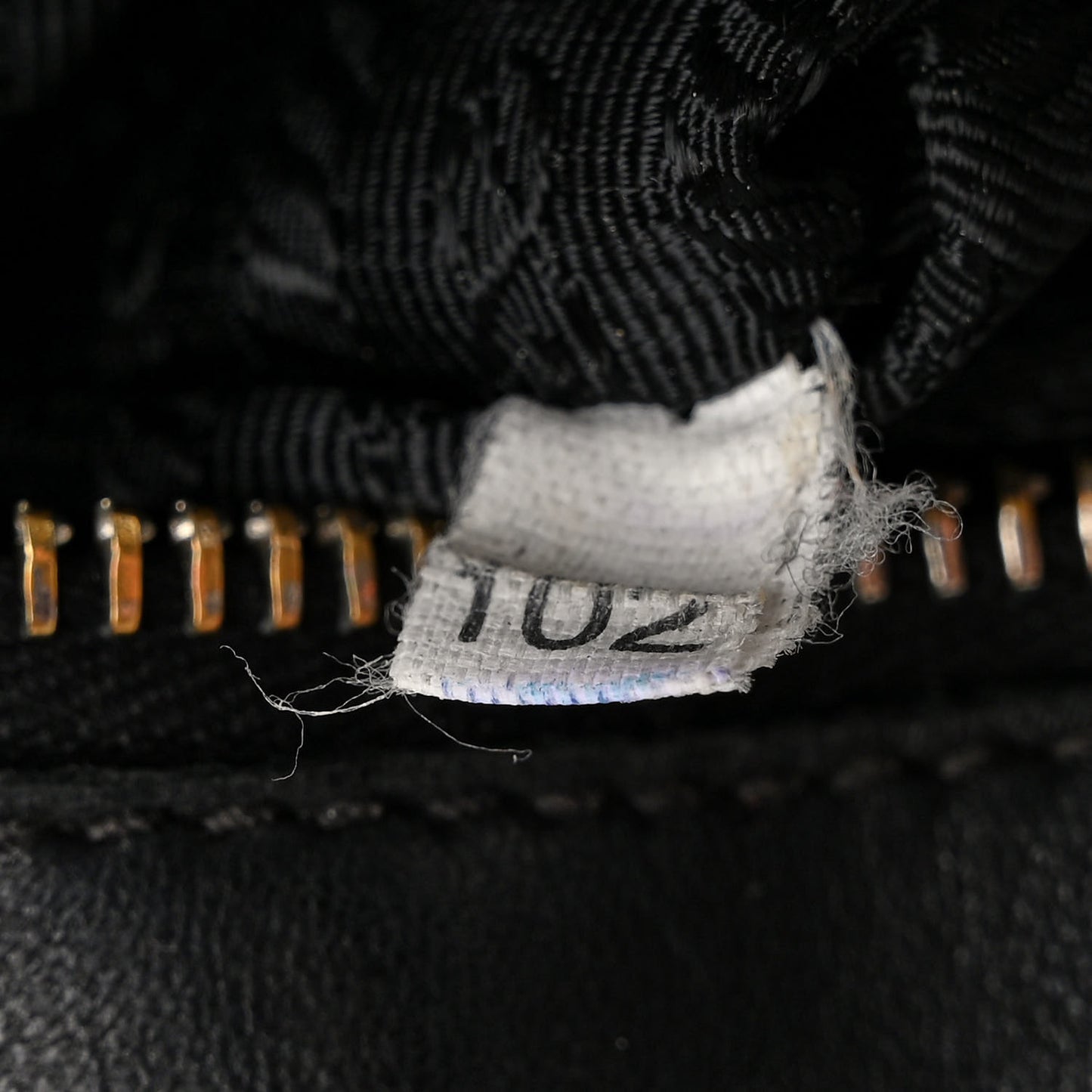 Nappa Frills Tote Black