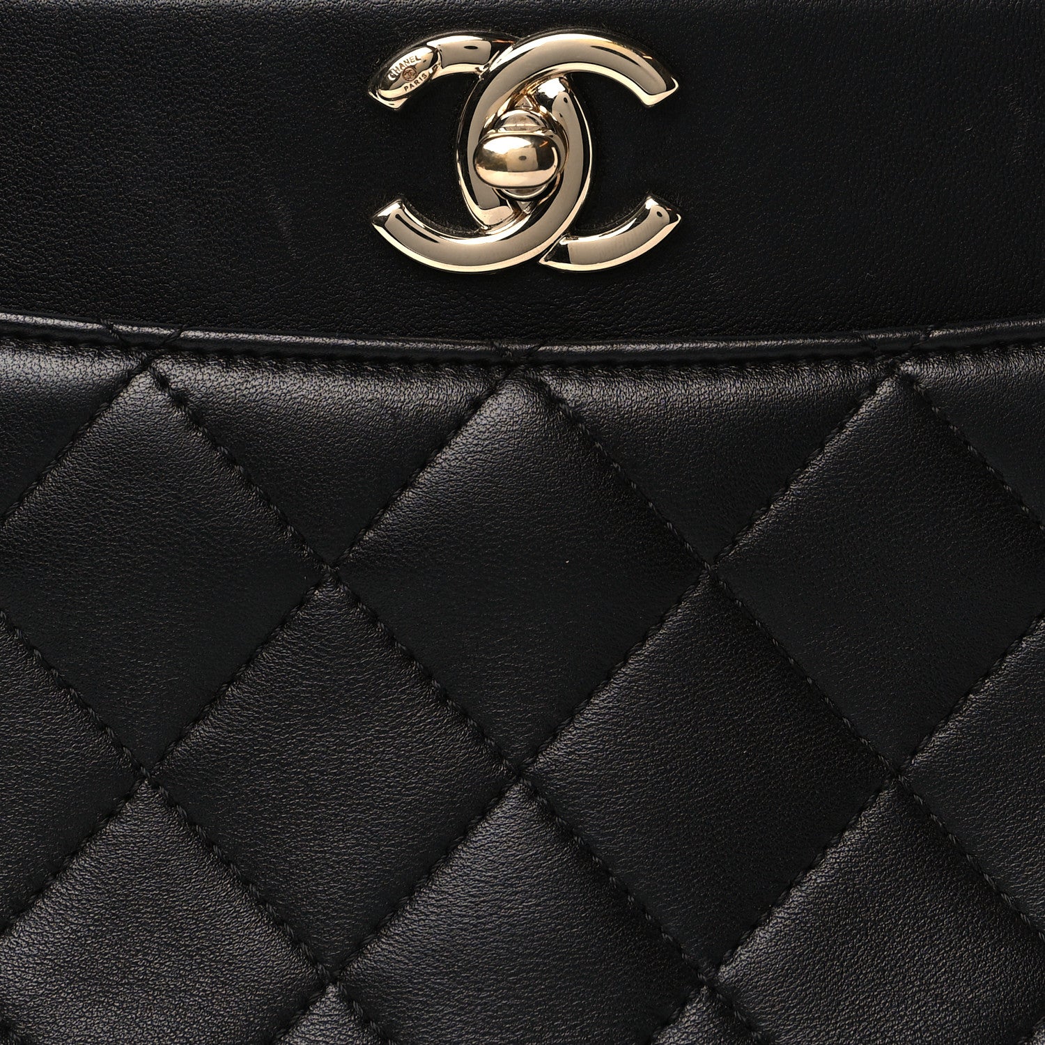 Chanel Lambskin Carry Chic Shopping Tote Black 21 of 25
