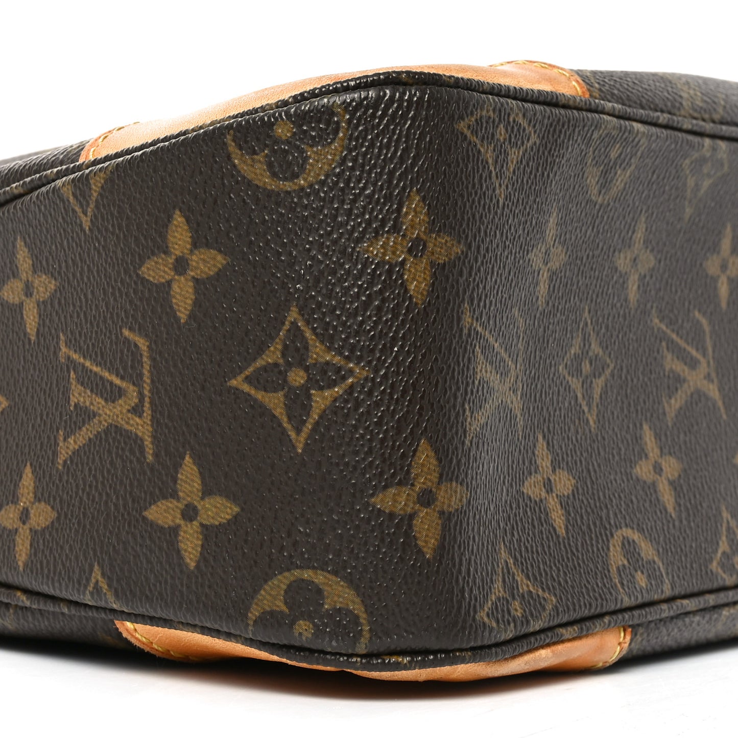 Monogram Boulogne 30