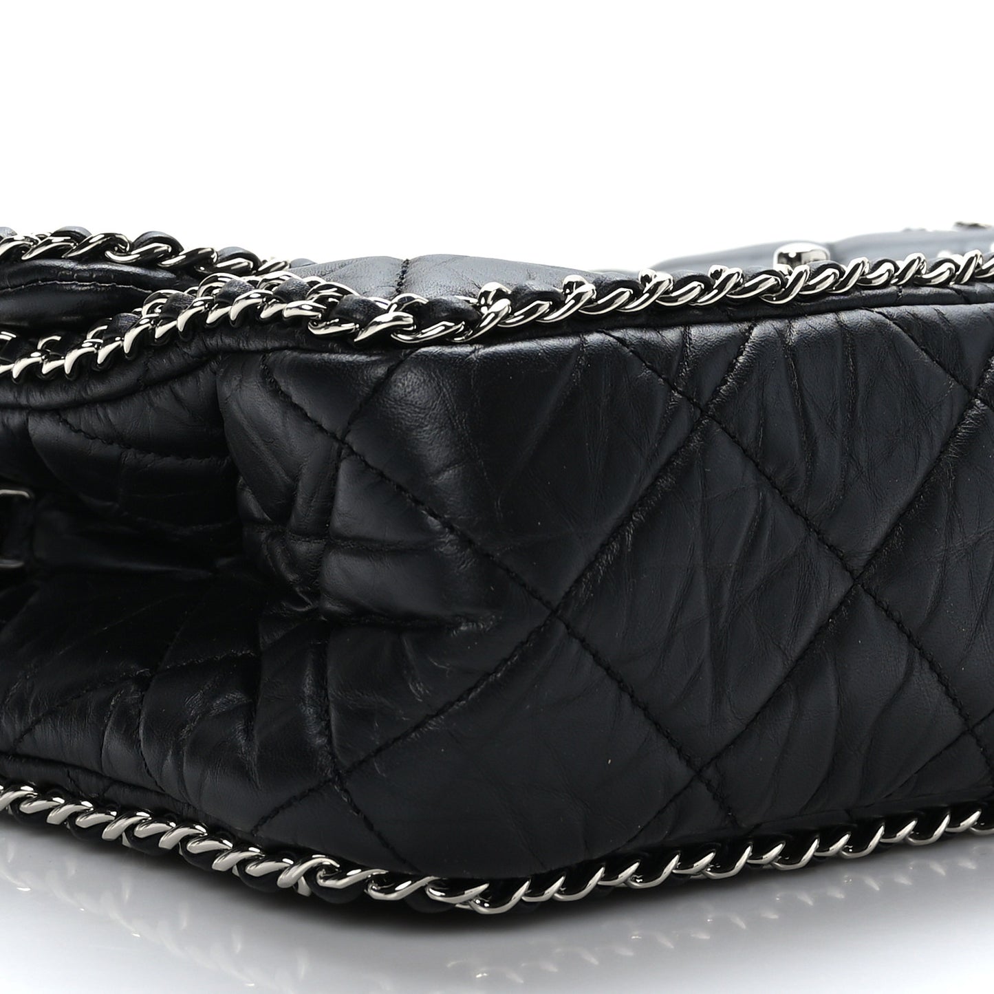 Crumpled Calfskin Medium Chain All Over Flap Black