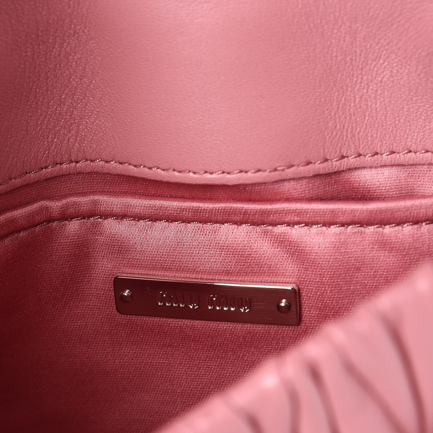 Miu Miu Nappa Matelasse Shoulder Bag Rosa 6 of 7