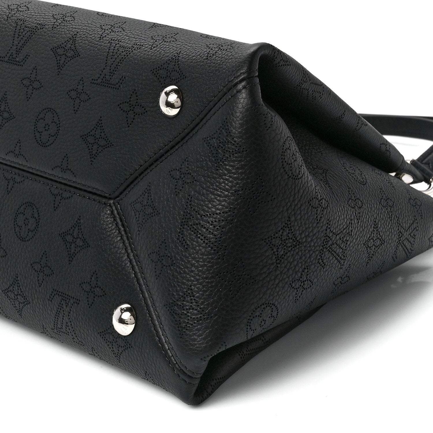 Louis Vuitton Mahina Calfskin Sevres Black 11 of 11