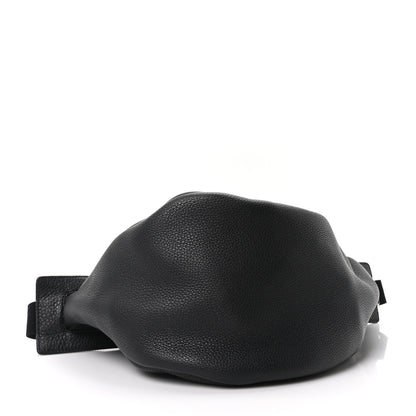 The Row Grained Calfskin Large Slouchy Banana Bag Black 4 of 10