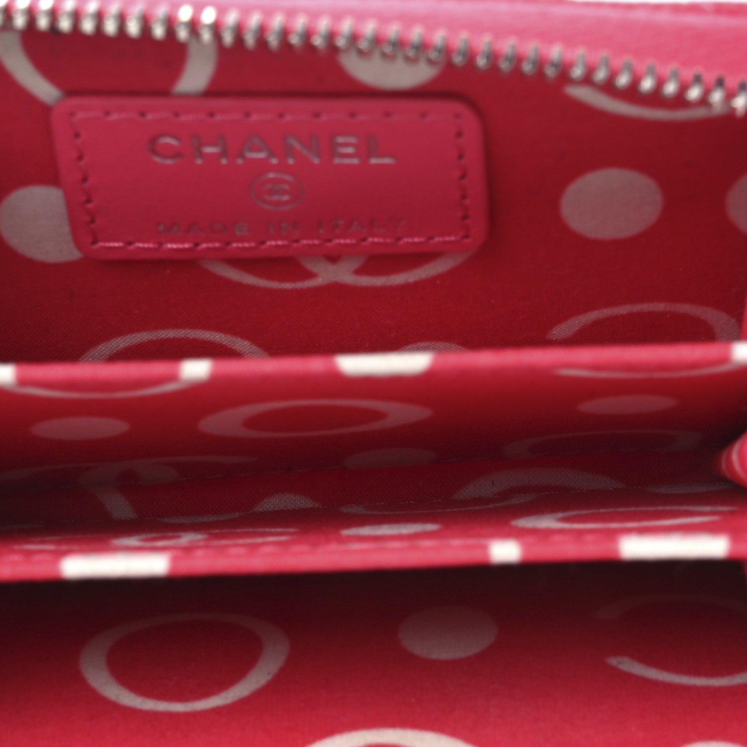 Chanel Caviar Quilted Coco Chanel CC Zip Coin Purse Fuchsia