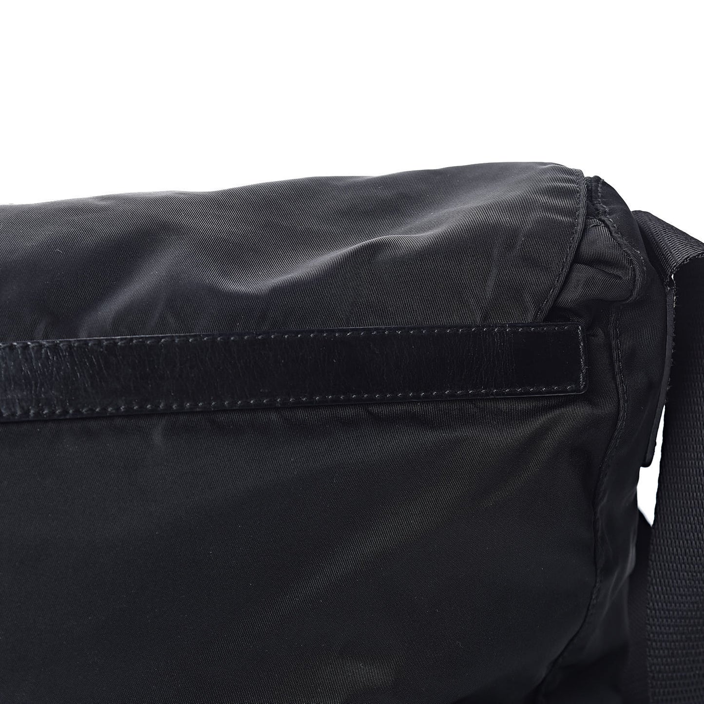 Nylon Vela Sport Messenger Bag Black