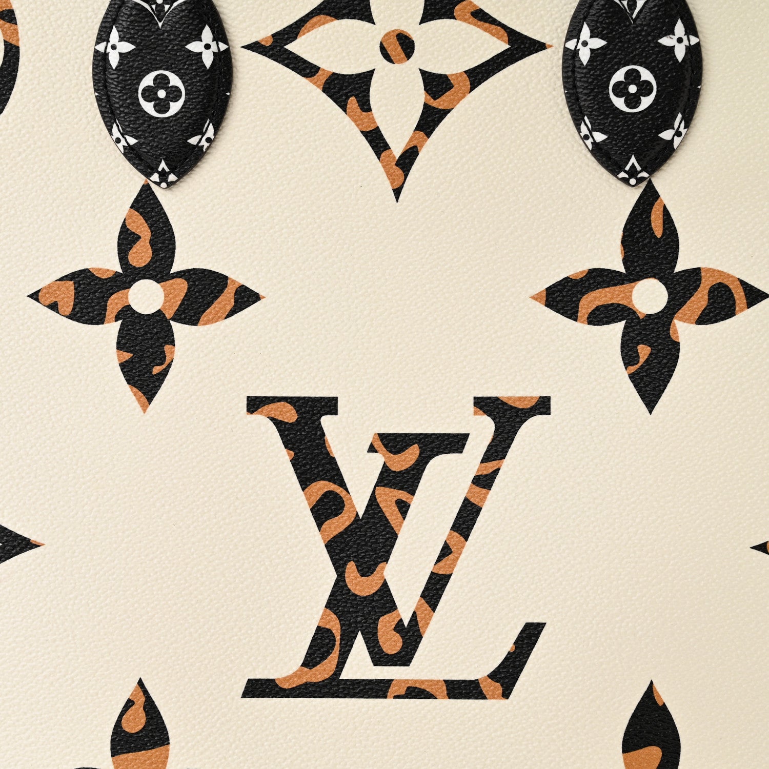 Louis Vuitton Monogram Giant Jungle Onthego GM Ivory 8 of 11