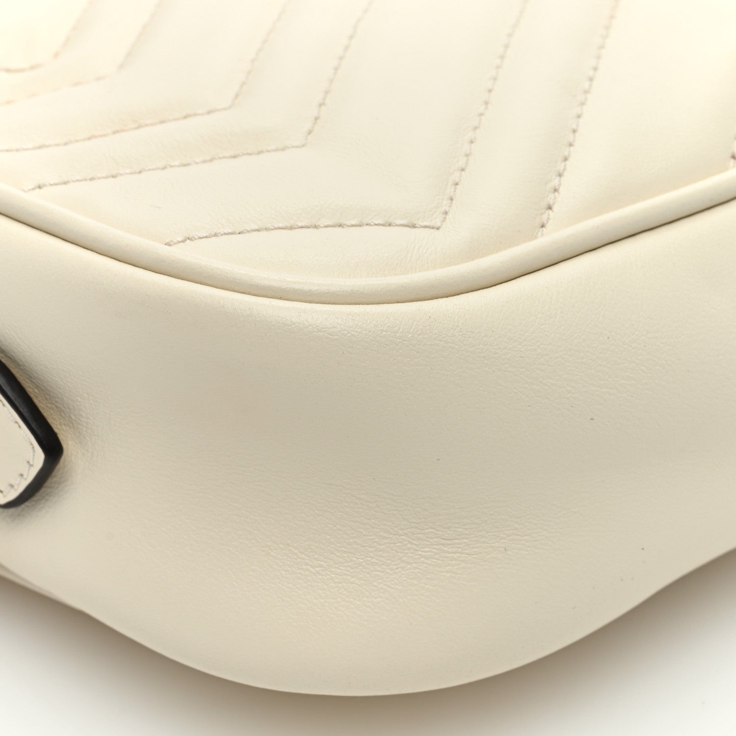 Gucci Calfskin Matelasse Mini GG Marmont Chain Shoulder Bag White 11 of 13