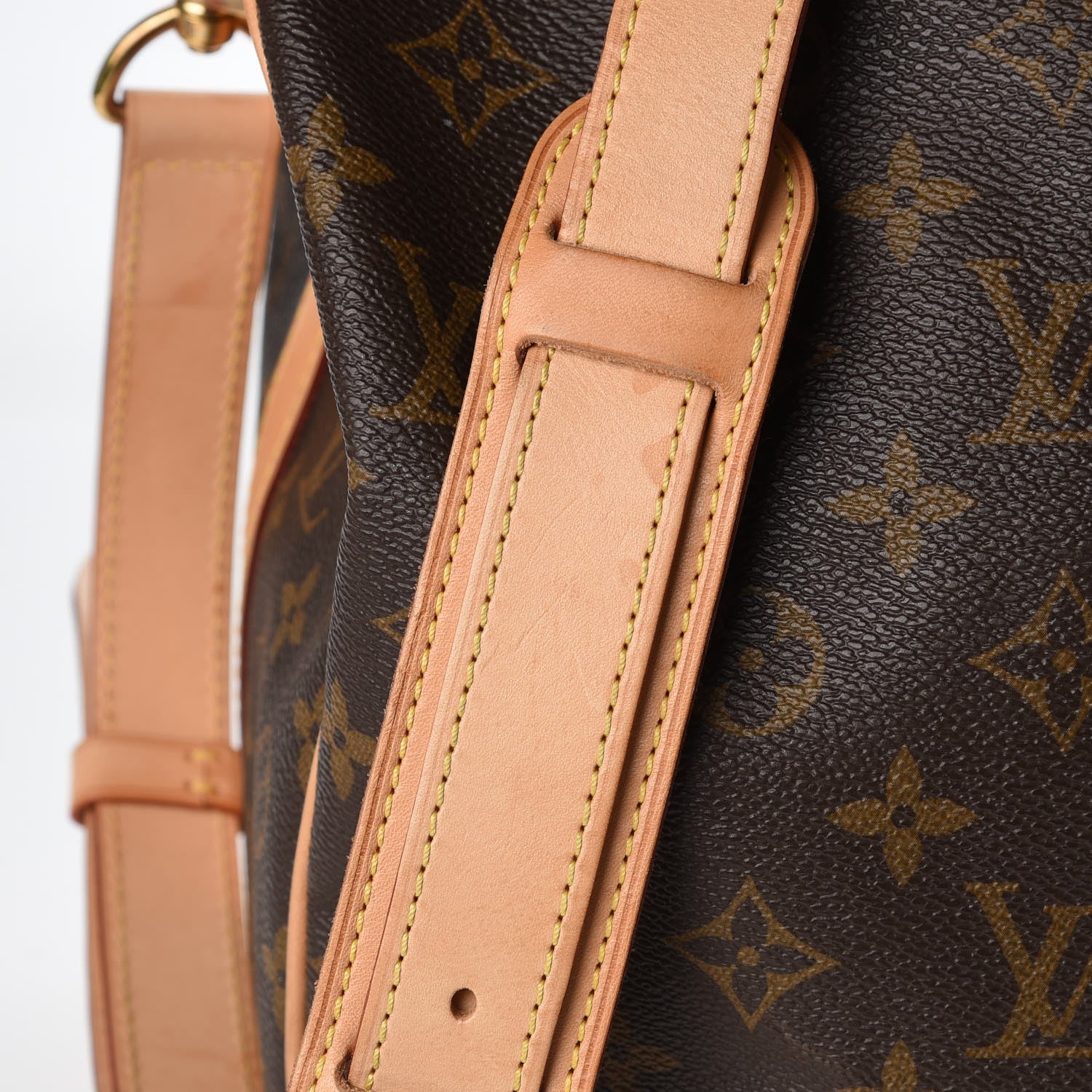 Louis Vuitton Monogram Keepall Bandouliere 45 13 of 18