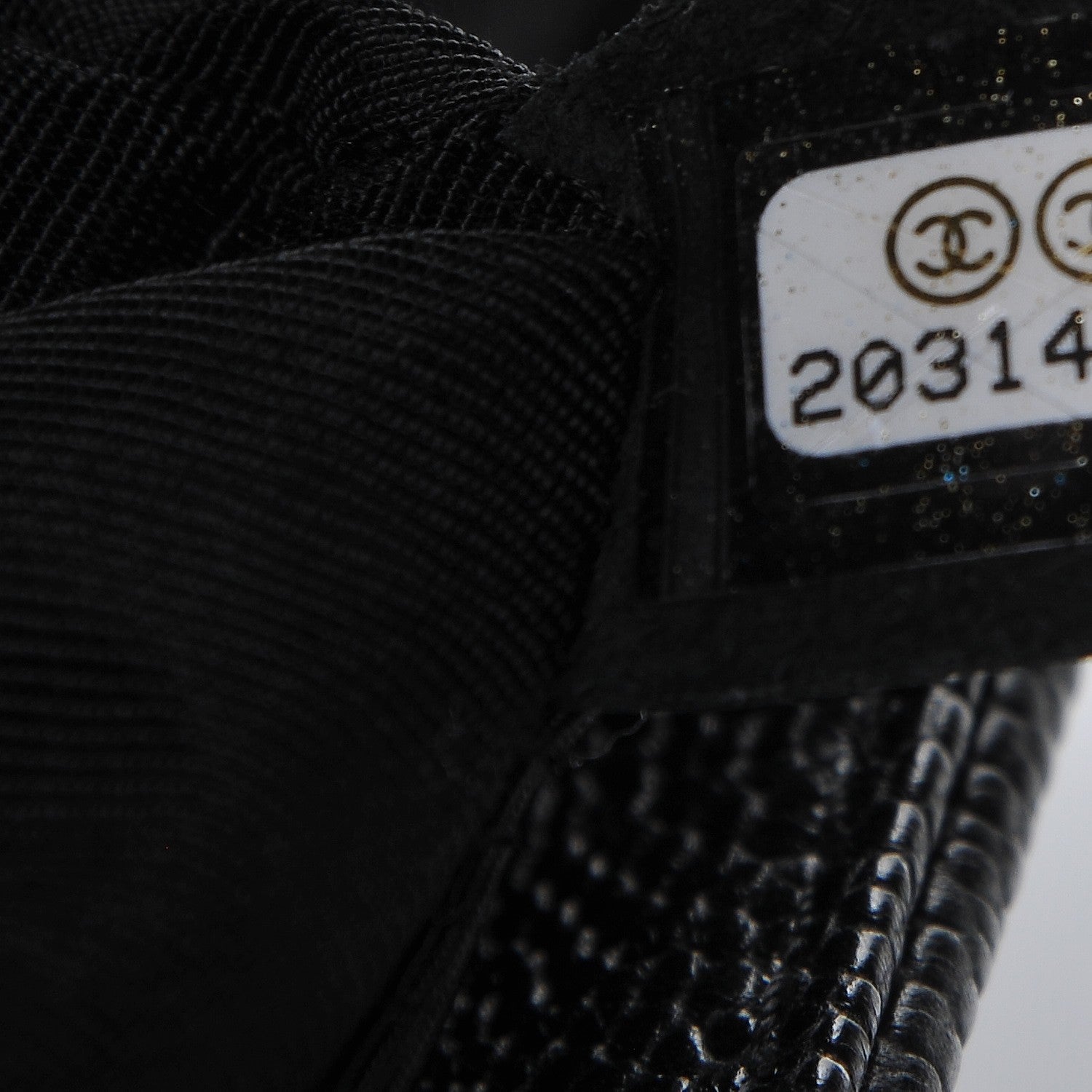 Chanel Caviar Quilted New Medium Boy Flap Black 7 of 8