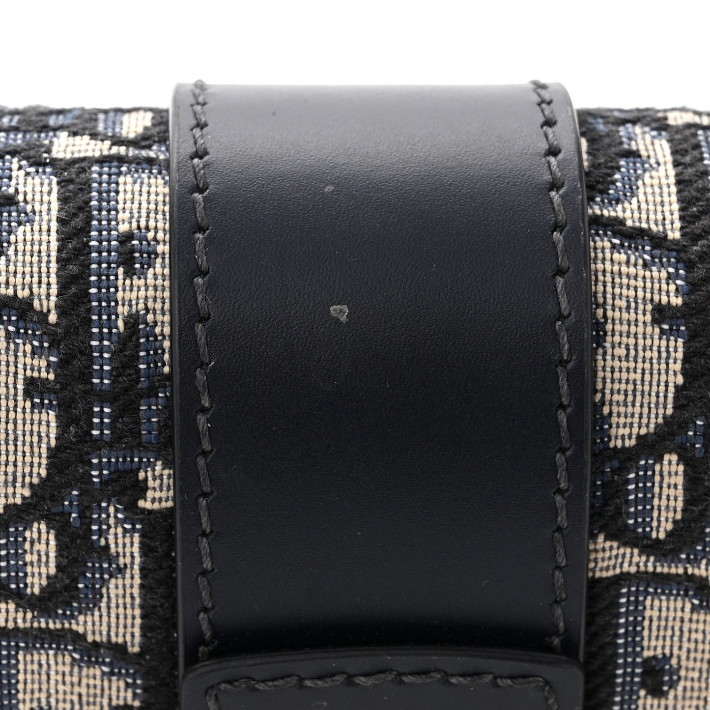 Oblique 30 Montaigne East West Chain Flap Bag Blue
