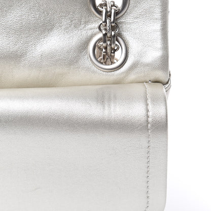 Chanel Metallic Aged Calfskin 2.55 Reissue 225 Flap Silver 12 of 16