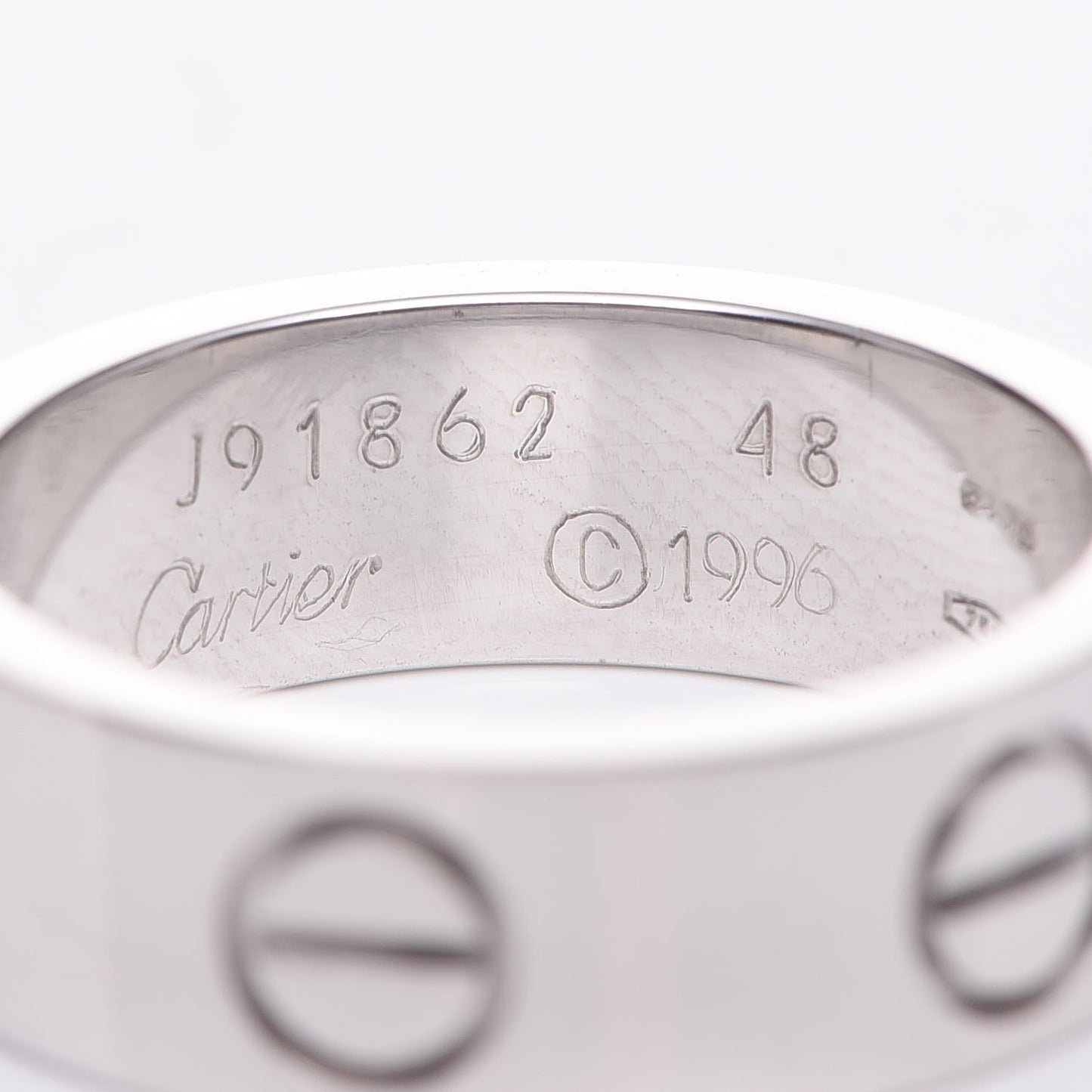 18K White Gold 5.5mm LOVE Ring 48 4.5