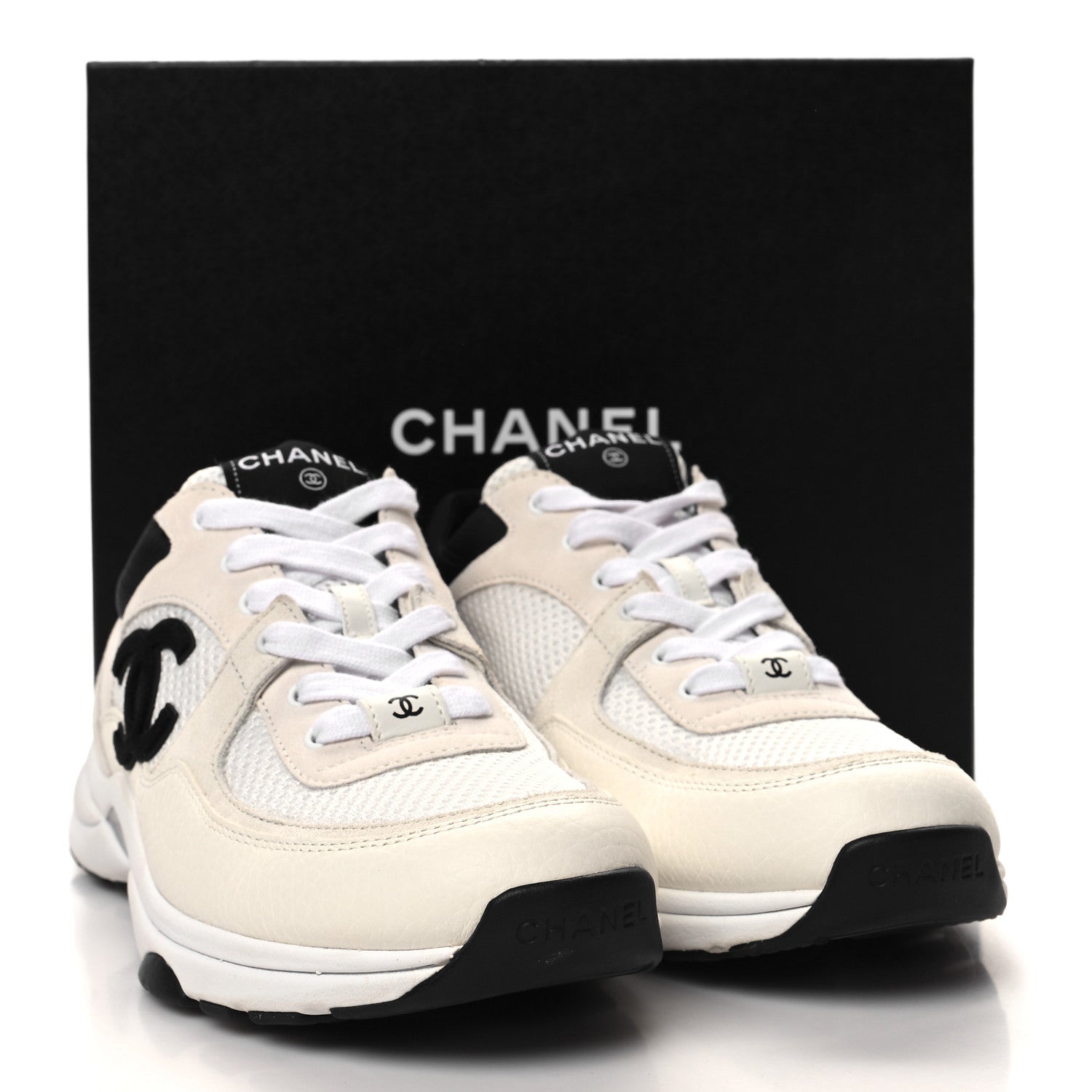 Chanel Mesh Suede Calfskin Grained Calfskin Womens CC Sneakers 40 White Black 9 of 9