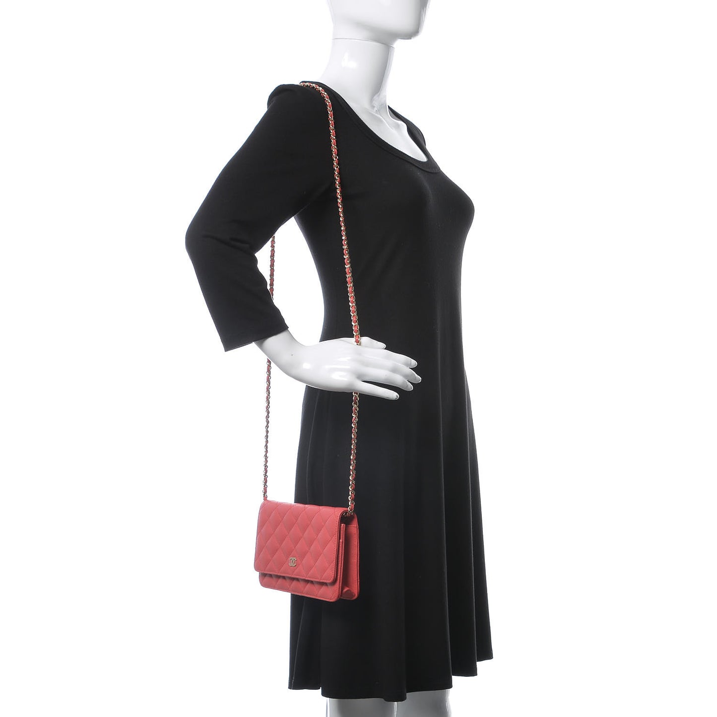Caviar Quilted Wallet On Chain WOC Dark Pink