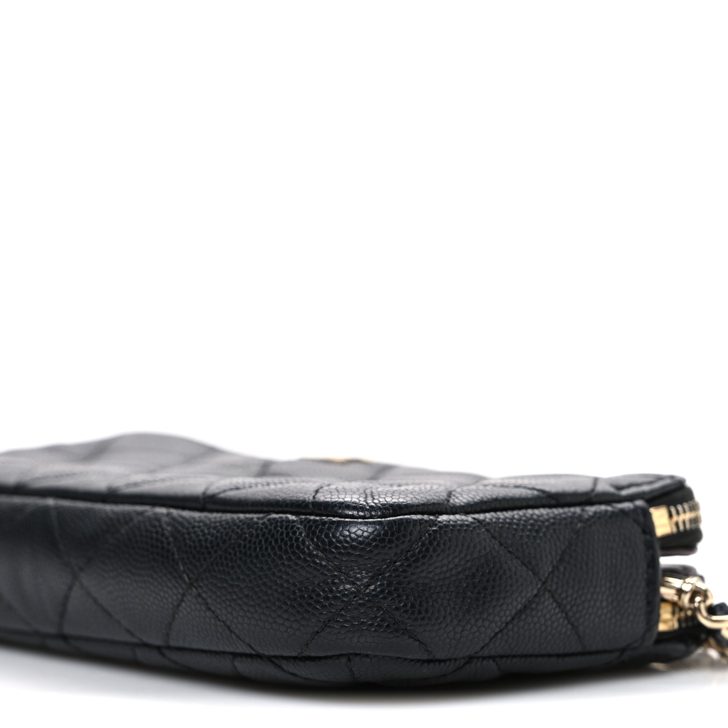 Caviar Quilted Small Clutch With Chain Black