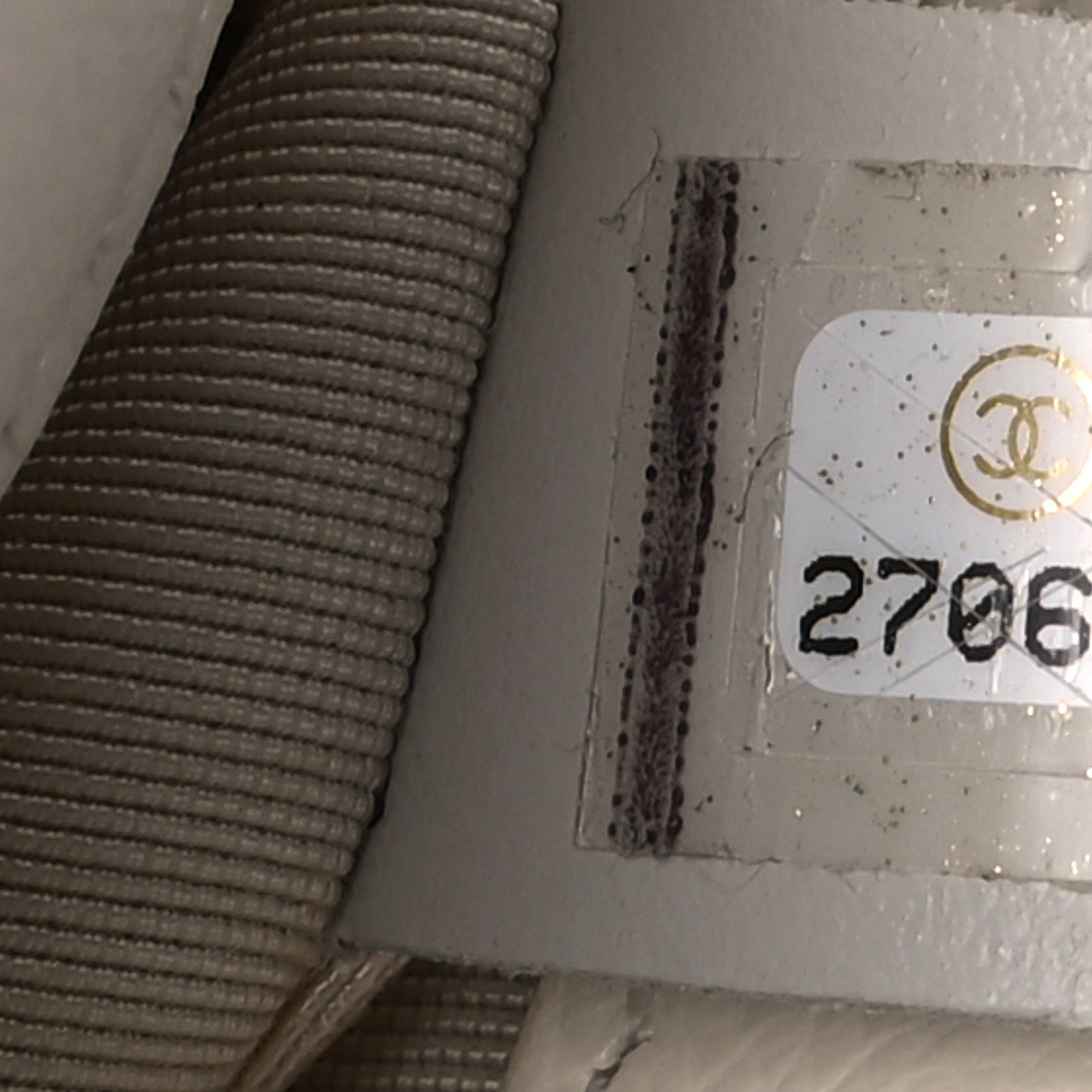 Chanel Calfskin Quilted Small Messenger Flap White 7 of 10