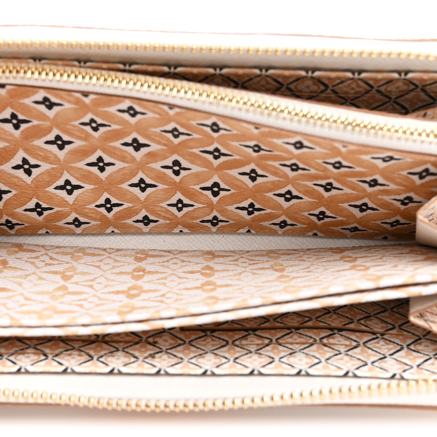 Monogram Giant By The Pool Zippy Wallet Resort Beige
