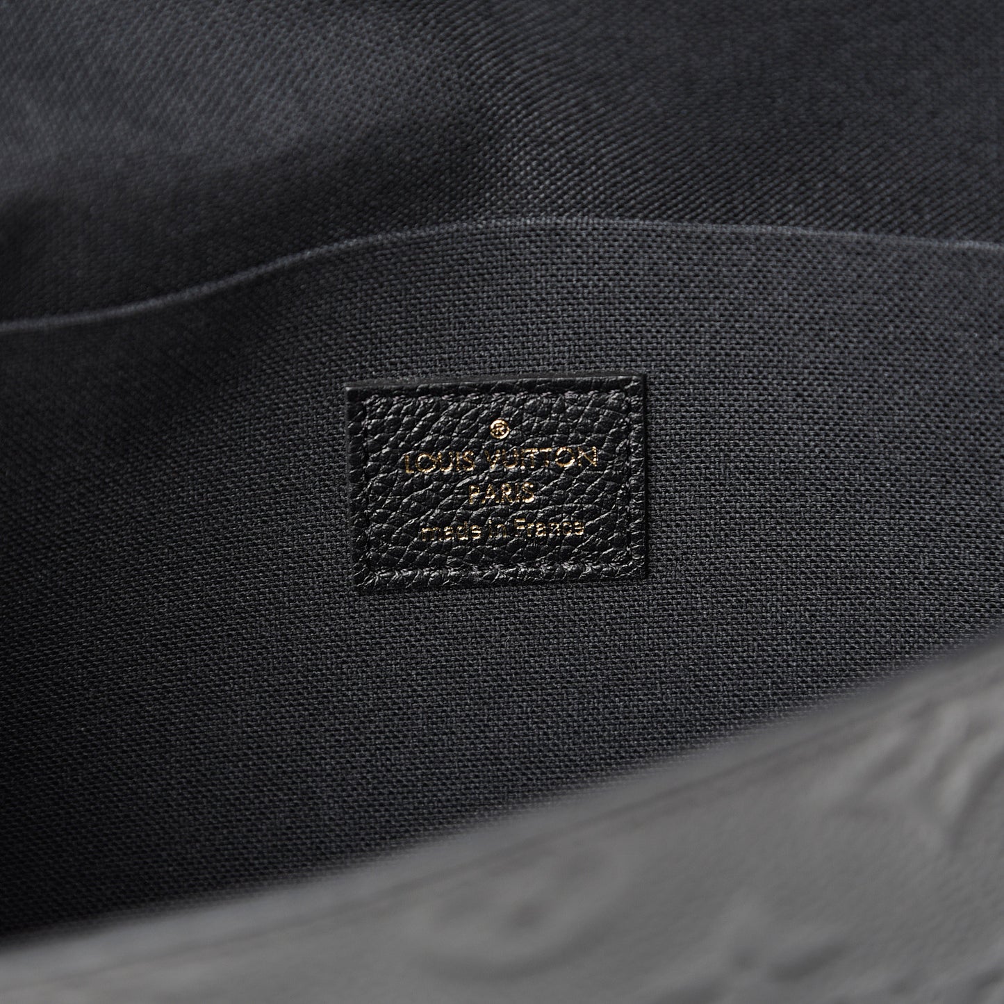 Empreinte Pochette Felicie Chain Wallet Black