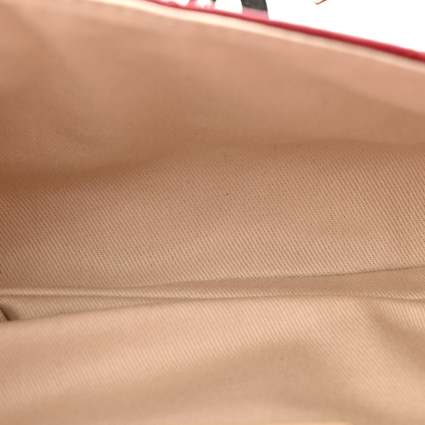 Calfskin Quilted Double Stitch Hamptons Clutch with Chain Red Red