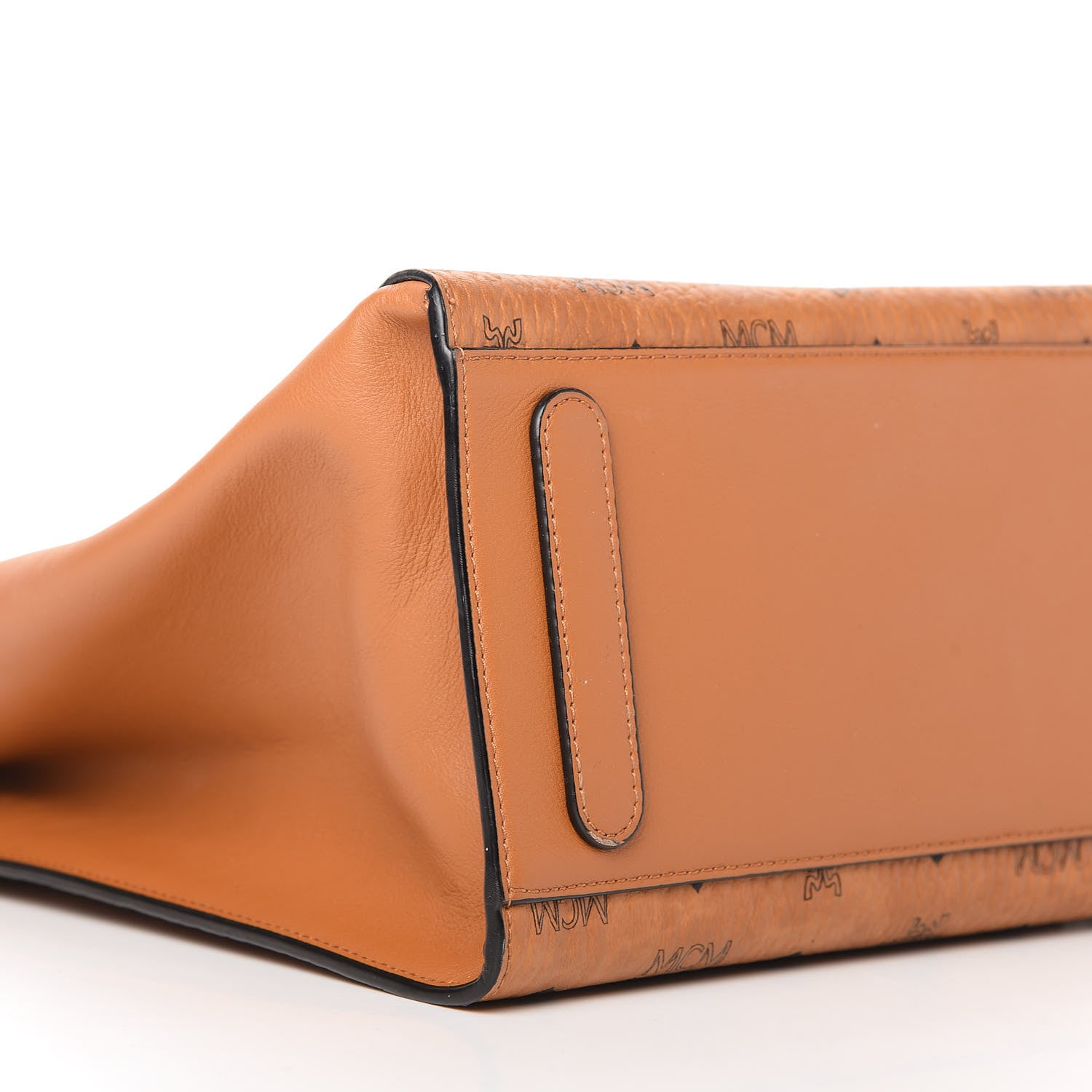 MCM Visetos Essential Tote Cognac 9 of 17