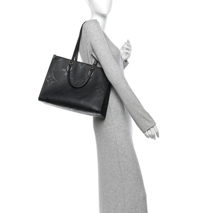Louis Vuitton Empreinte Monogram Giant Onthego MM Black 2 of 9