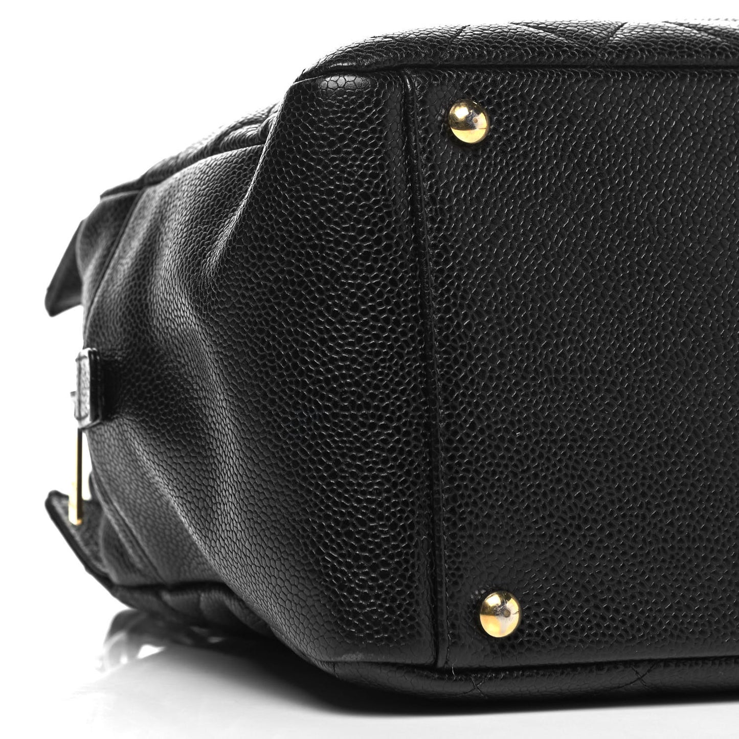 Caviar Quilted Petit Timeless Tote PTT Black