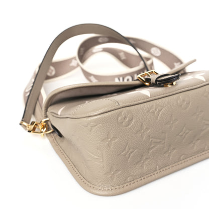 Louis Vuitton Empreinte Monogram Giant Diane Tourterelle Creme 7 of 9