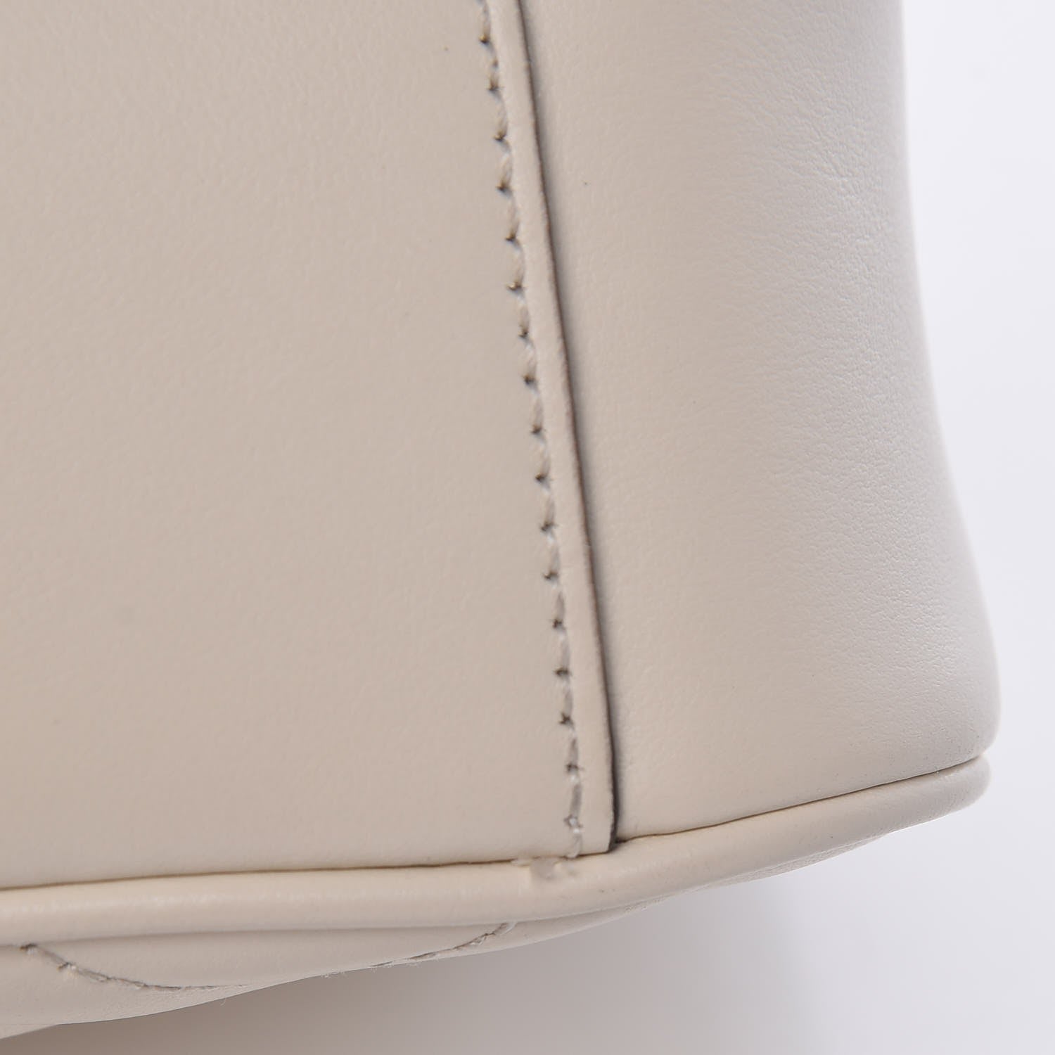 Gucci Calfskin Matelasse Mini GG Marmont Shoulder Bag White 8 of 8